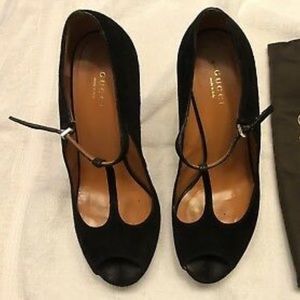 Gucci Betty T-Strap Pumps